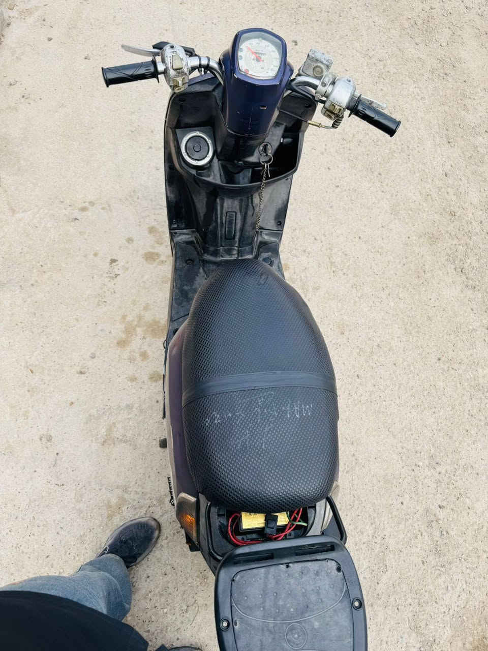 ماكس بوليس نظيفة دراجة حلوه ماا صارلها شهرين من نازله رمبه سعرها 750 وبي مجال للشراي حق الجيه الرقم ***********
