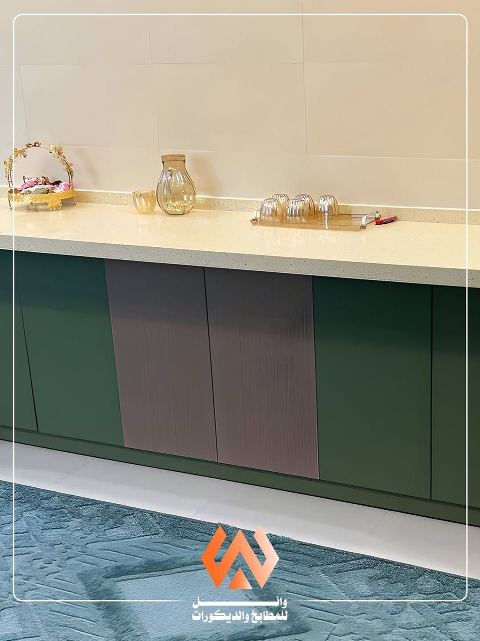 ⁨	⁨	لأن المطبخ مساحة يومية تستحق الإتقان
نقدم تصميم وتنفيذ كاونتر يجمع بين العملية والفخامة.

للتصميم، التنفيذ، أو الاستفسار:
📞 *********** - ***********
📍 الأنبار – الفلوجة، حي الجمهورية قرب معمل إسفنج الفلوجة

.

.

.⁩
#مطابخ #ديكور #تصميمي #تنفيذ_الديكورات⁩
