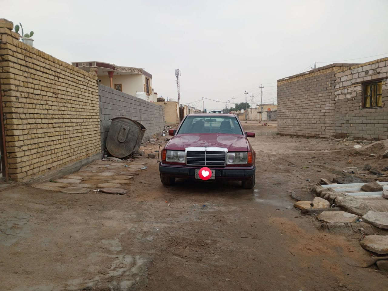 مورسدس دب 48 بيه مجال مكفوله من عيب شرعي سياره جاهزه مشروع وطني سنويه مامنتهيه مداور ثاني يوم بيع او مراوس بيكم دبل قماره وهاذا رقمي *********** سياره صبغته بلاد مامصبوغه ابد قواعد سليمه سياره مكينته فيفيدي 300 الف
