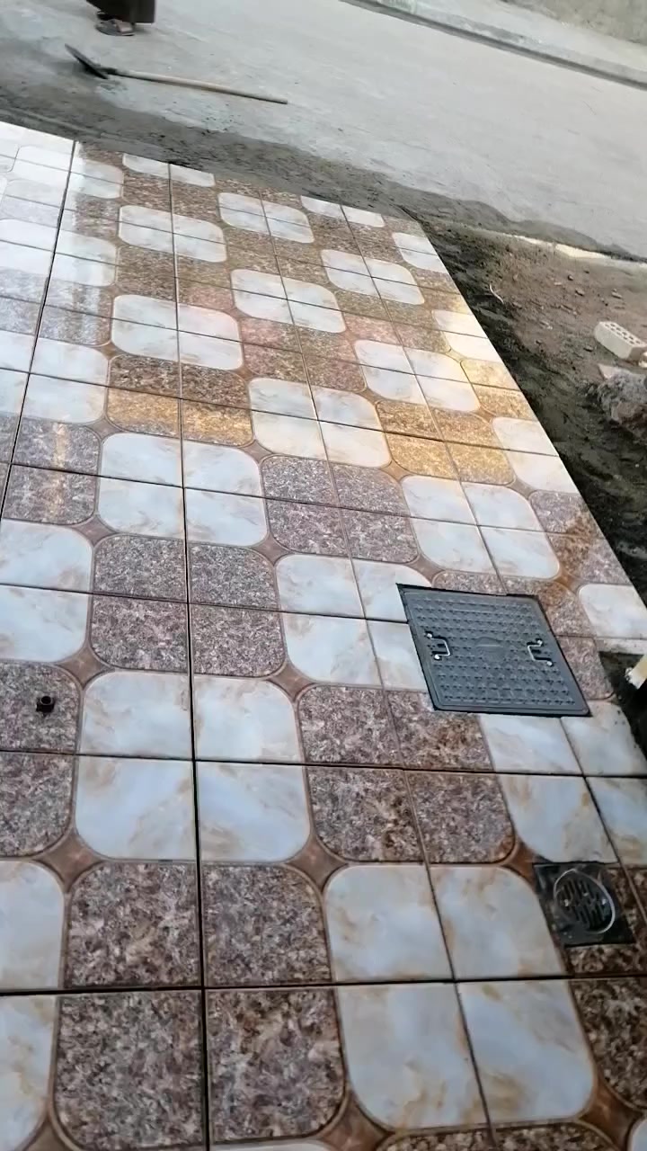 خلفة تطبيك سراميك جدران ارضيات ادروجه كل مايخص التطبيك شغل درجه اولئ ومتفرغ حاليا وبااسعار مناسبه عنواني بغداد  الزعفرانيه وطلع بليوميه  رقم هاتفي ***********
