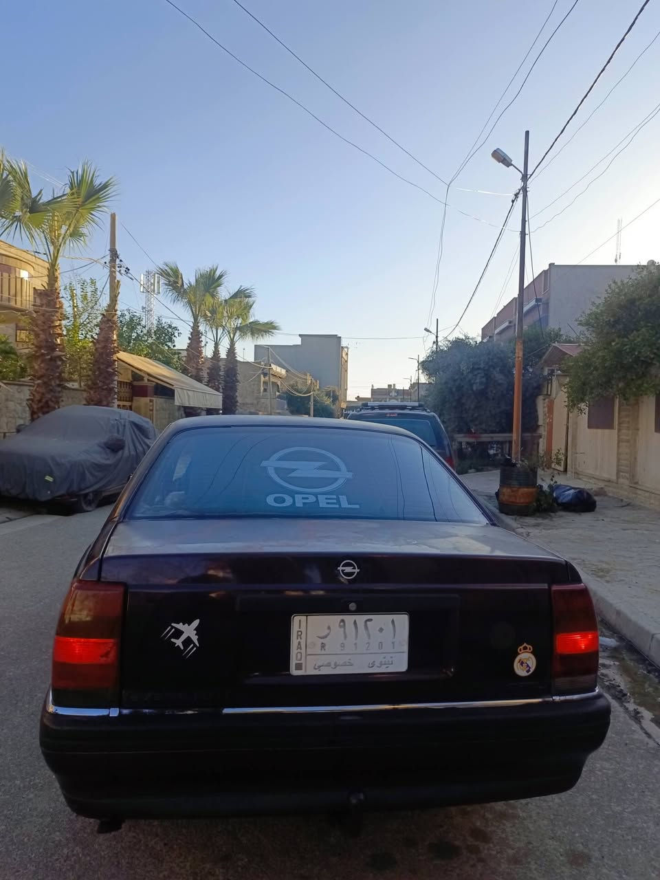 اوبل اوميكا موديل 1991 فول توماتيك حجم 26 محرك بداية نفخ طخم السياره جديد وطخم تاير جديد جامات كهرب كهربائات كلها شغاله سيارة كاملا مكملا ميعوزه اي مصرف مع السياره شاشه جديده شرط التحويل كاربون بيها السعر 30 وبيها مجال للستفسار ⬇️
***********📞
***********📞
