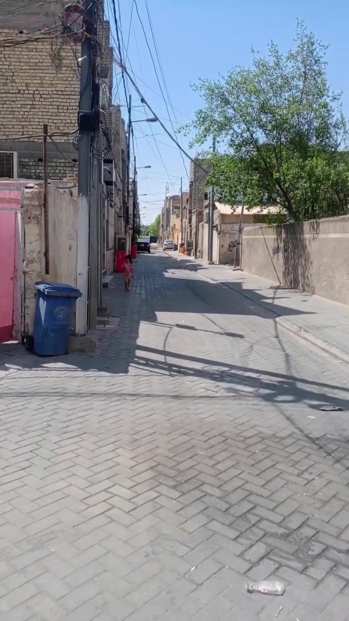 سلام عليكم
نصف قطعه مربعه ركن امام مدرسه قطاع 69 شارع عريض
*********** واتساب
