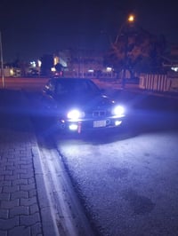 سياره بي ام 520لبيع سعر 26 وبي مجال 07714668388