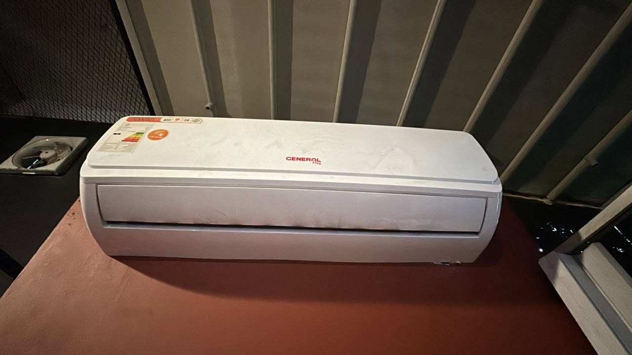 سبالت عدد 2 جنرال 2 طن استخدام كلش خفيفة بعدهم بضمان الشركة  متوازين ع بيعتهم 
للتواصل ***********
