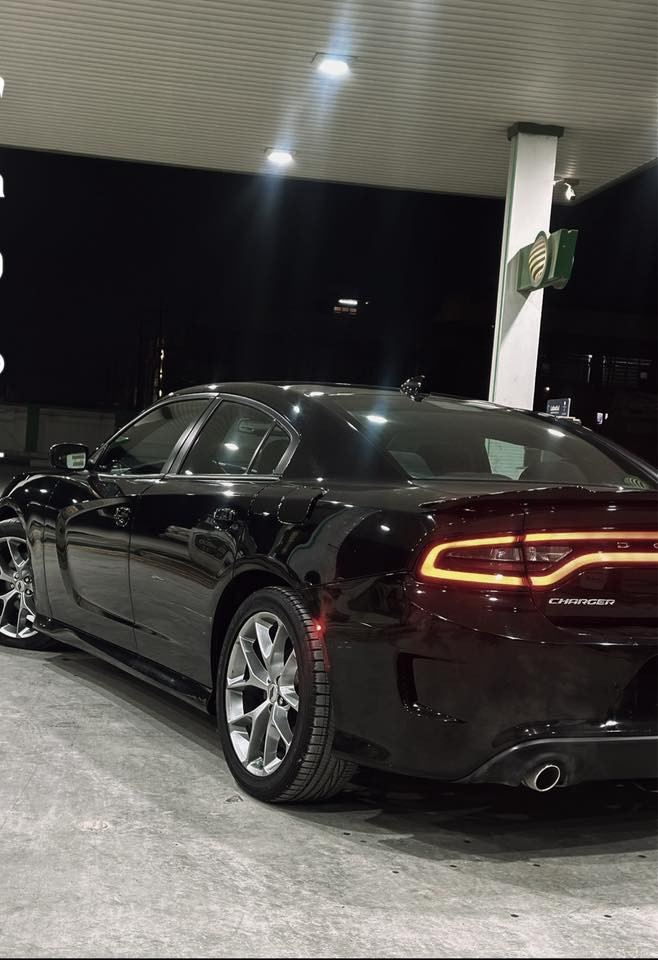 السلام عليكم للبيع
دودج جارجر GT 2023 سوبر تراك باك 

مواصفات ال جيتي المعروف 

شاشة كبيرة 

كشنات حظن 

ويل حجم 20 

تدفئة مقاعد +ستيرن 

سوبر تراك باك 

سستم صوت الباين 

صور الحادث موضحا ب المنشور 

صبغ قطعة وحدة فقط باب الراكب 

وبيها بارد قليل ب الجاملغ الخلفي والامامي الايسر 

السيارة جاهزة ومناقصها شي 

مرقم بغداد تحويل ثاني يوم 

السعر 262$ وبيها مجال بسيط 

للاستفسار ***********
