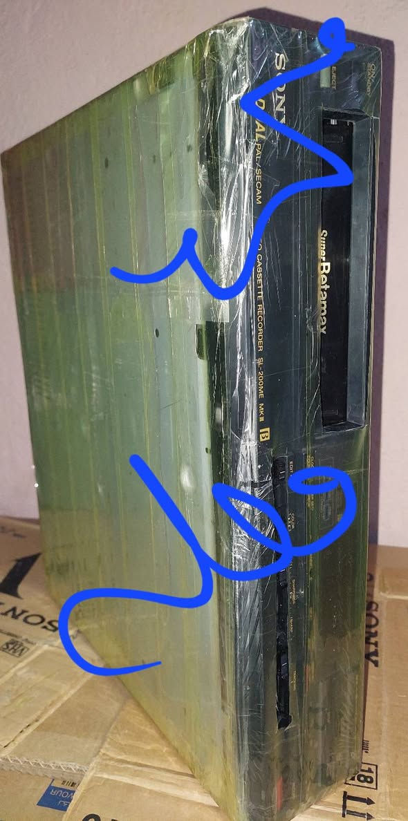 للبيع
جهاز فديو(SONY DUAL) حجم صغير Super Betamax SL- 200ME MK جديد جدا نظيف  نظافه 100%
صوره وصوت وعرض وتسجيل نقص ريمونت كونترول و كارتون
نظامين ( PAL SECAM ) واخر قطعه وب العافيه اللي بيكون من نصيبه .
سعر الجهاز ( ع الخاص )
خدمه توصيل لكل المحافظات في العراق 🇮🇶 
مع شركه الامزون للتوصيل السريع .
للاستفسار اكثر مصور الشباب ميسان شارع المرور القديم حي المعلمين . ***********
***********   إتصال واتساب تلكرام محمدمعله
