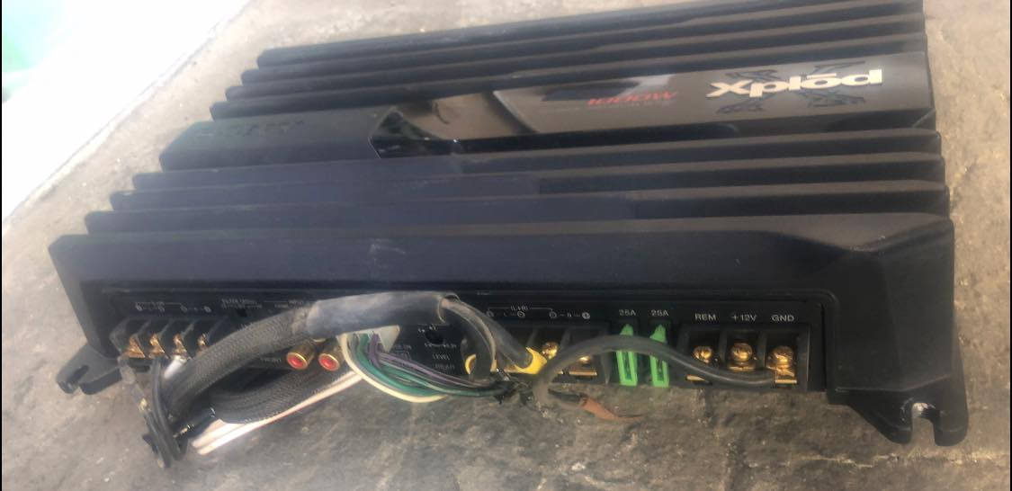 للبيع  دمام كامل كل ملحقاته  ***********
