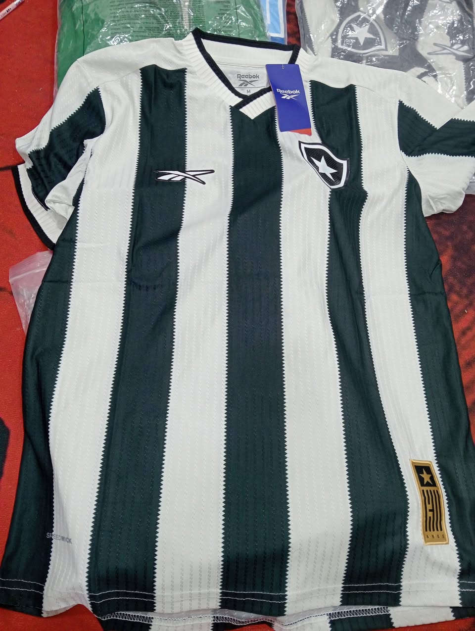 السلام عليكم
شلعه دريسات 35 قطعه اكو منهن مكرر واكو بس قطعه 
السعر شلع القطعه على 3


**إذا كنت صاحب هذا الإعلان وتريد حذفه لأي سبب، رجاءا أرسل رسالة إلى الدعم الفني**