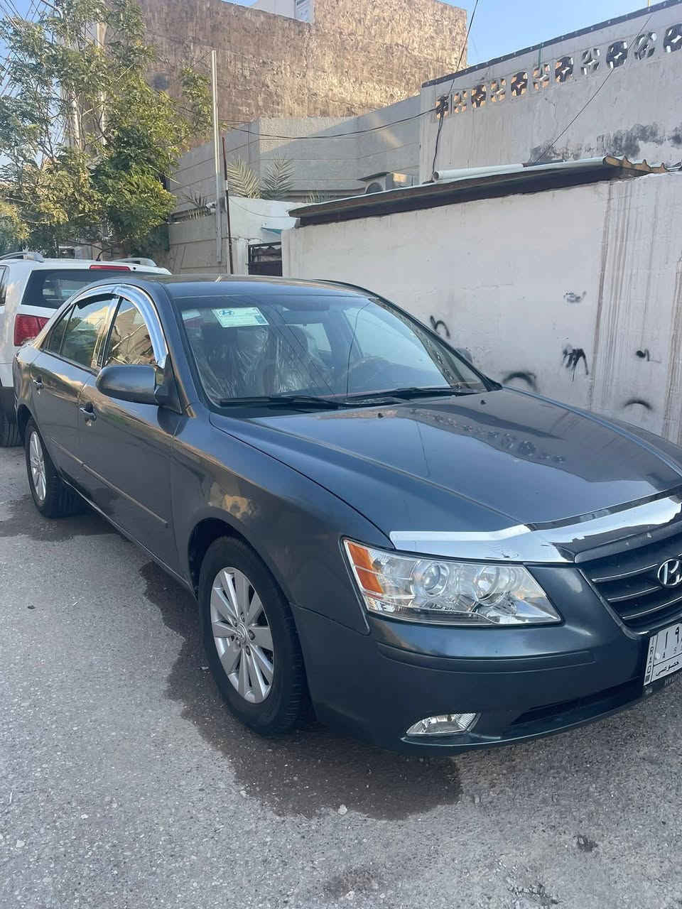 سوناتا ٢٠٠٩امريكي صبغ عام بدون اي دواخل شرط 
٢٤٠٠
كير مكينه تبريد وتدفئه كله شرط 
رقم ديالئ 
مكاني صلاح الدين بلد 
97مجال كلش بسيط
***********
