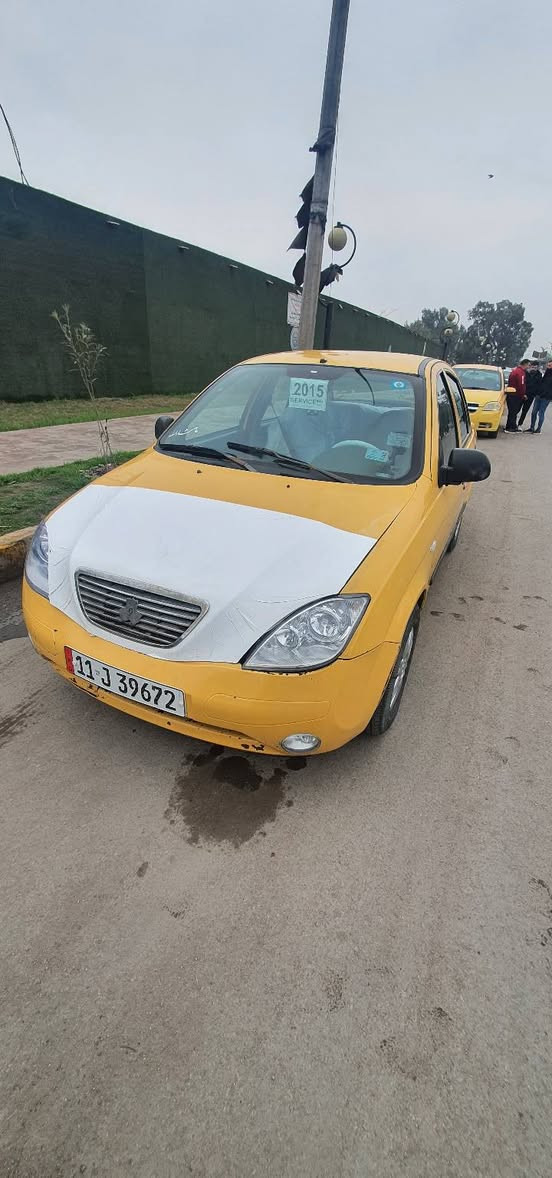 السلام عليكم 
طيبة للبيع موديل ١٥ بسمي كير ومحرك جدد تبريد ثلج تخم تاير جديد حدادية جديدة سيارة علية ادامة كاملة منضومة مي وراديتر ومراوح مبدل جدد هم 
بسني تحويل ثاني يوم 
مكاني بغداد تقاطع النهروان 
باقي التفاصيل 
***********
