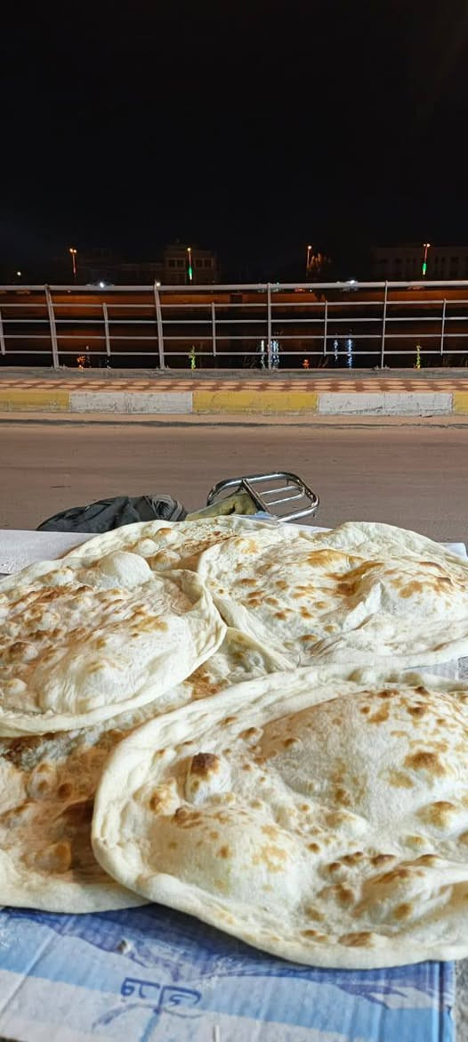 اللهم صلي على محمد وال محمد
في شهر رمضان المبارك شهر الطاعة والغفران
سوف يكون تواجدنا من الساعة الثالثة مساء حتى الساعة 
الثالثة والنصف فجرا بيع الخبز الحار سبع كرص بالف

جهة الشط بالقرب من حيدر عبسي ابو الكص  
جهة المضيف


**إذا كنت صاحب هذا الإعلان وتريد حذفه لأي سبب، رجاءا أرسل رسالة إلى الدعم الفني**