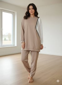 تراكات نسائي • مقاسات ٥٠/٥٥/٦٠/٦٥ • توصيل