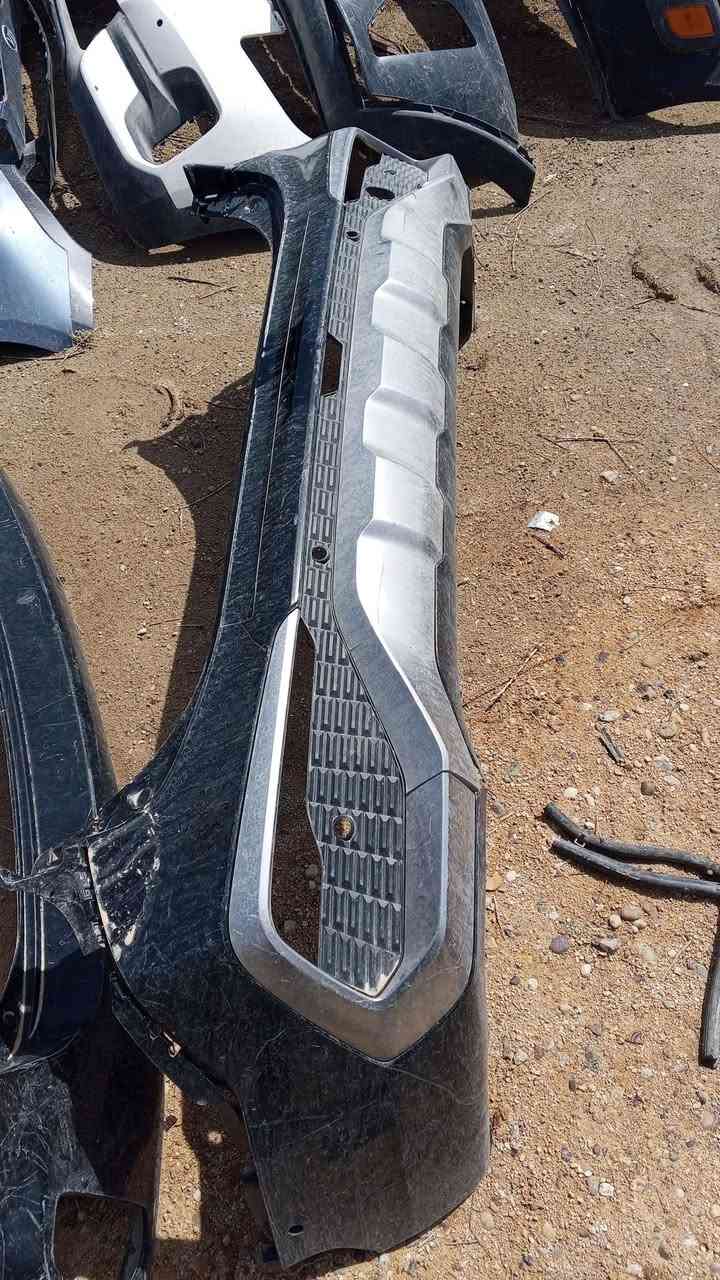 سلام عليكم
متوفر دعاميه كارنز خلفيه قطعتين 

حاويه كامله متروسه بس بولش وشد 

وتساب للتواصل ***********
