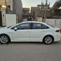 كورلا هايبرد  صيني 2024 الشكل الخليجي  ماشيه 23 الف كيلو السياره بيها ...
