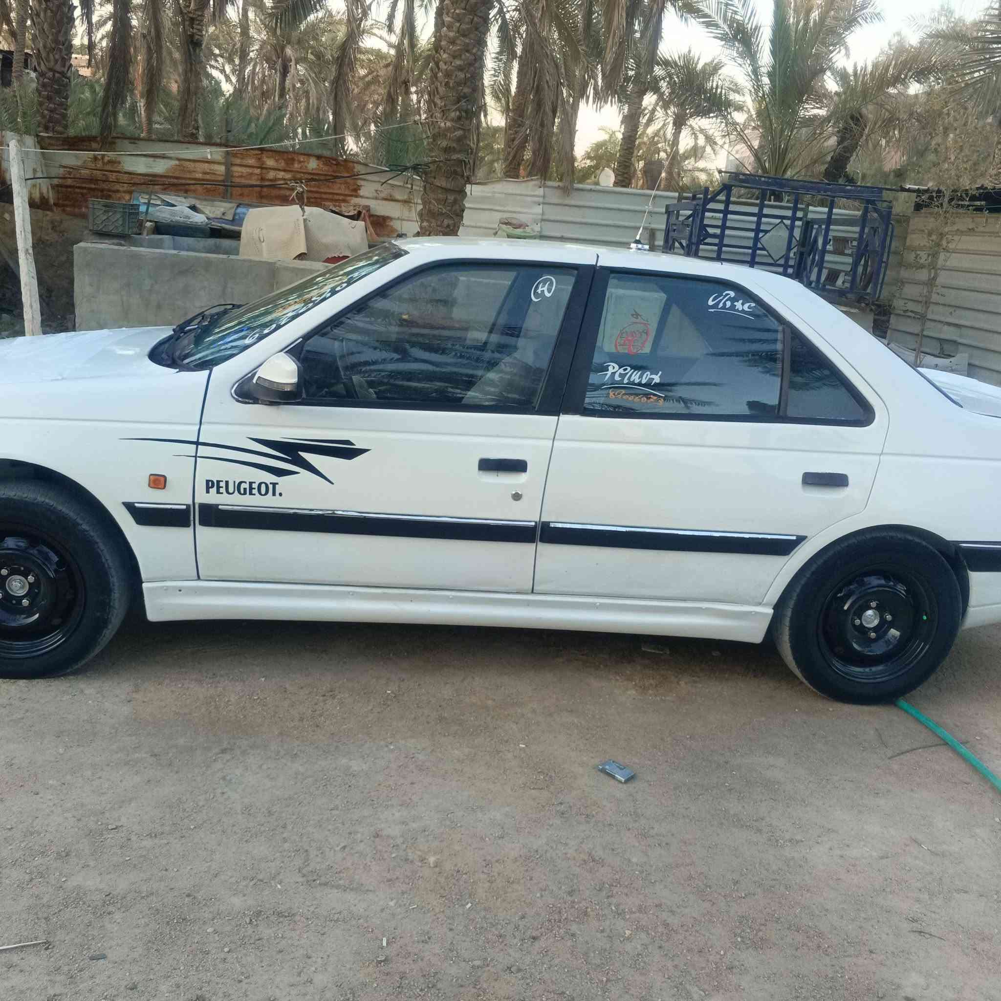 ياالله بيجو 405 رقم انكليزي بصرة السيارة كفاله من ضربه كير مكينه خير من الله كهربائيات كله شغاله تبريد شغال حداديه جديده تخم تاير السعر 35 وبيه مجال الشراي واني خادم مكاني بصرة أبو الخصيب وهذا رقمي ***********
