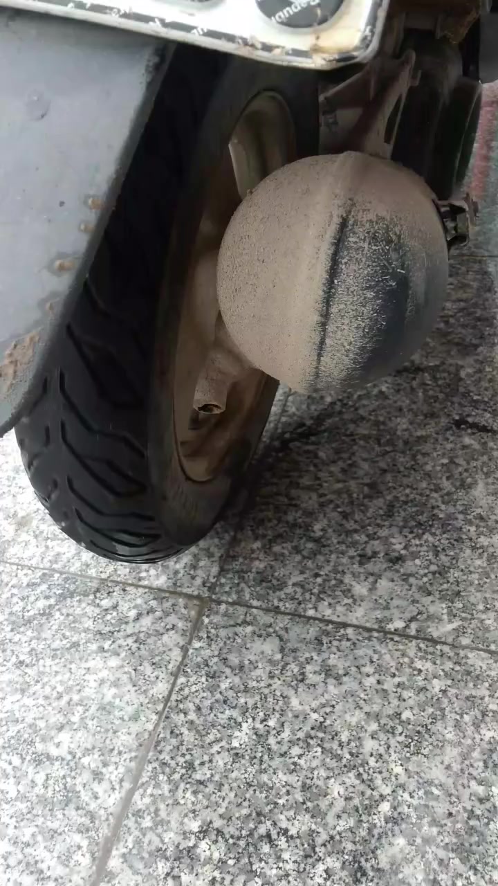 السلام عليكم نفخ للبيع وايرمانيه شغاله ماطور كله كامل هل يحب يجي خاص***********
