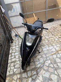 الدراجه رمبه صاله سبوعين نازله  دراجة بريز جديدة جدا  سرعة ١٤٠+ كابريت...