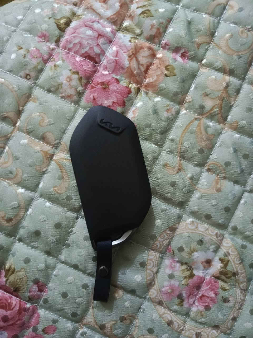 السلام عليكم
بصمه سورنتو مديل 25 جديده مامستخدمه للبيع قيم واخذ ***********
