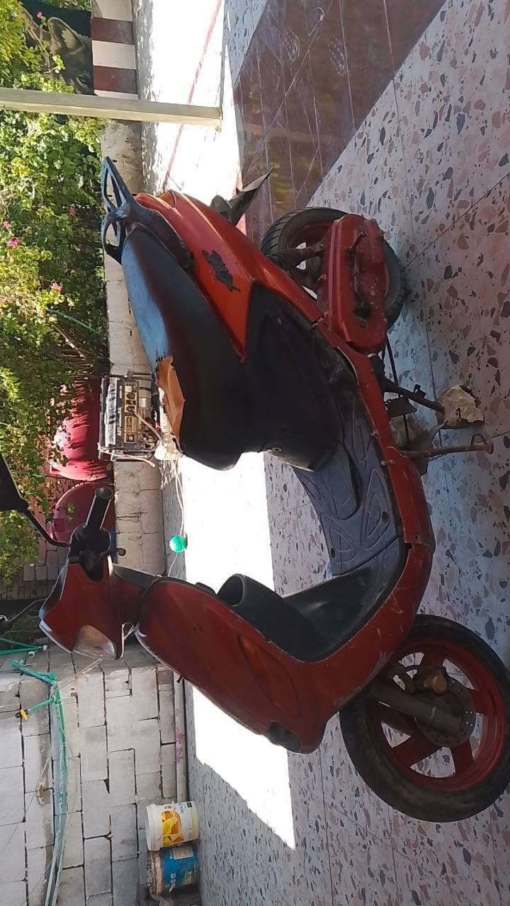سلام عليكم 
دراجه نوع لكزز محرك خير من الله ناعم 
مشيها كلش حلو
كلوبات كدام شغاله سلف شغال بس باتري ضعيف
دبلات الكدام واكفه فقط
كفراتها زين نضيفات نواقصه بسيطه جوزه ودبلات اماميه فقط 
شراي تفضل خاص 
السعر170 بي مجال. رجاء مو شراي لا تكسر بسعر 
مكاني القرنه ناحيه الثغر


**إذا كنت صاحب هذا الإعلان وتريد حذفه لأي سبب، رجاءا أرسل رسالة إلى الدعم الفني**