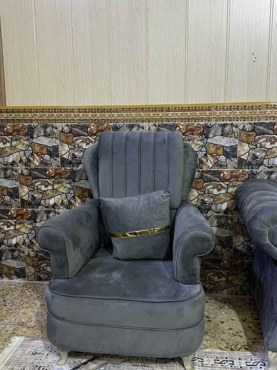 تخم للبيع مستخدم شهر ونص فقط
تخم اخو الجديد 10 مقاعد ثنين ثلاثيه وحده ثنائي وكراسي 2 فردي 

شراي تعال خاص او استفسار ع الرقم ***********واتساب 

*********** المكان ميسان كميت
