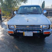 هايلكس • ١٩٩٣ • مكفولة