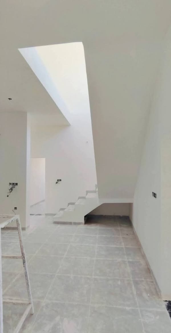 السلام عليكم يوجد كادر جص بورك من الموصل للاستفسار الاتصال على هذا الرقم ***********
