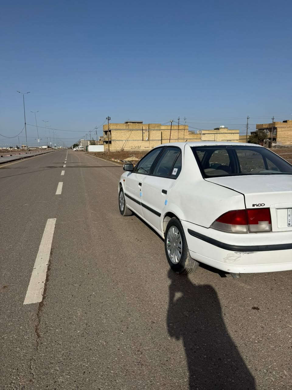 السلام عليكم سمند موديل 2011 سيارةً نضيفة كير محرك خير من الله صدر خلفي امامي جديد تخم تاير جديد رقم نكليزي مكاني بغداد السعر 40 وبيهة مجال  الرقم ***********
