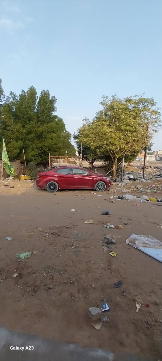 بيت 100 متر المكان الحولي قرب السوق على ساحه طابو صرف السعر 75 مليون الرقم  ***********
