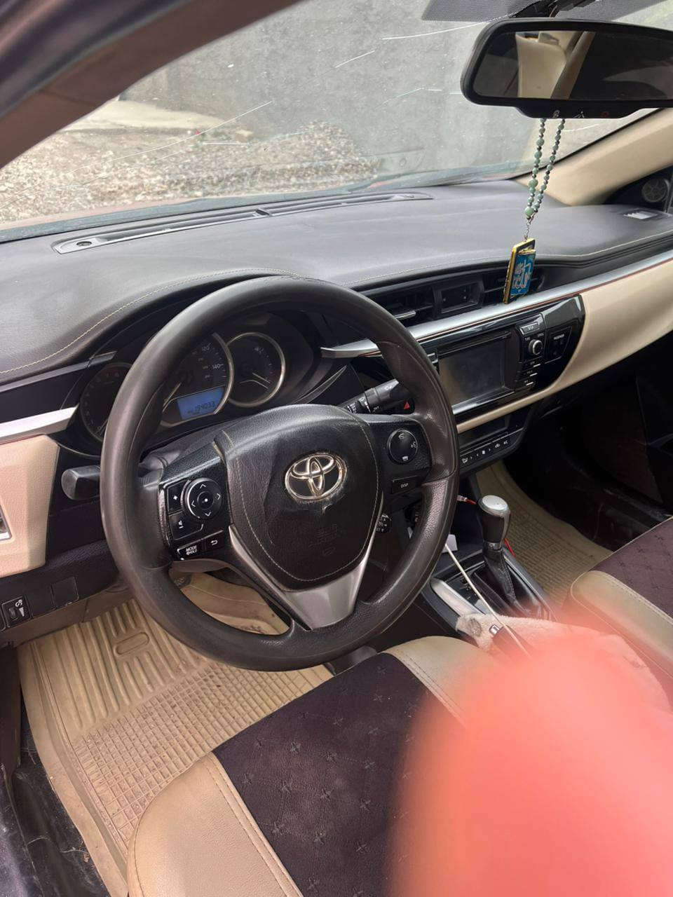 السلام عليكم كورلا موديل 2014 وارد امريكي حادثه جاملق ايسر وبنيد كير محرك تبريد جاهز كولشي رقم انكليزي مداور ثاني يوم مكان الانبار الخالديه السعر 125 وبيه مجال او مراوس  
*********** بيه واتساب
