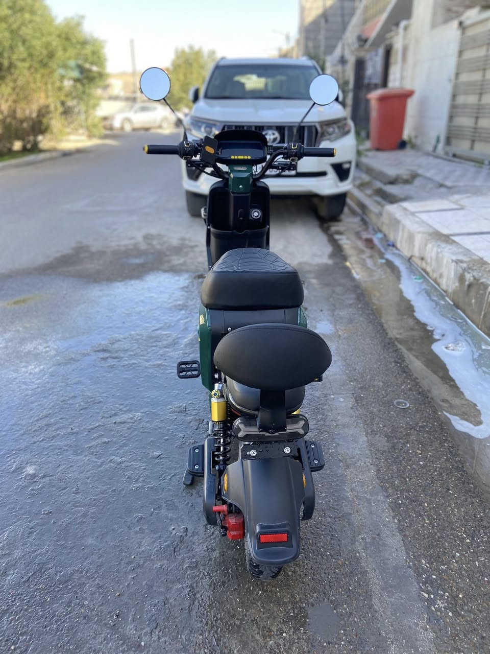 R9 للبيع 
موديل 2026
خمس بطاريات كبار ويلني 32 أمبير
بيه نظام p ونظام R 
تمشي 109

حقيقي 70
تمشيك 30 إلى 35 كيلو بشحنه الوحده
السعر 550 الف وبيه مجال
المكان/حي الجامعه بغداد
للاستفسار/*********** فقط واتساب
