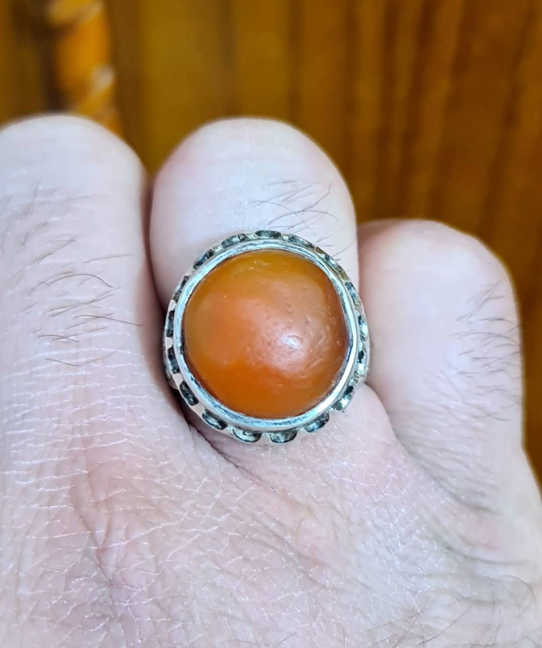 للبيع عقيق يماني قديم شكلة انتيكة صياغة قديمة 
يوجد توصيل ان شاء الله قياس الخاتم(24)


**إذا كنت صاحب هذا الإعلان وتريد حذفه لأي سبب، رجاءا أرسل رسالة إلى الدعم الفني**