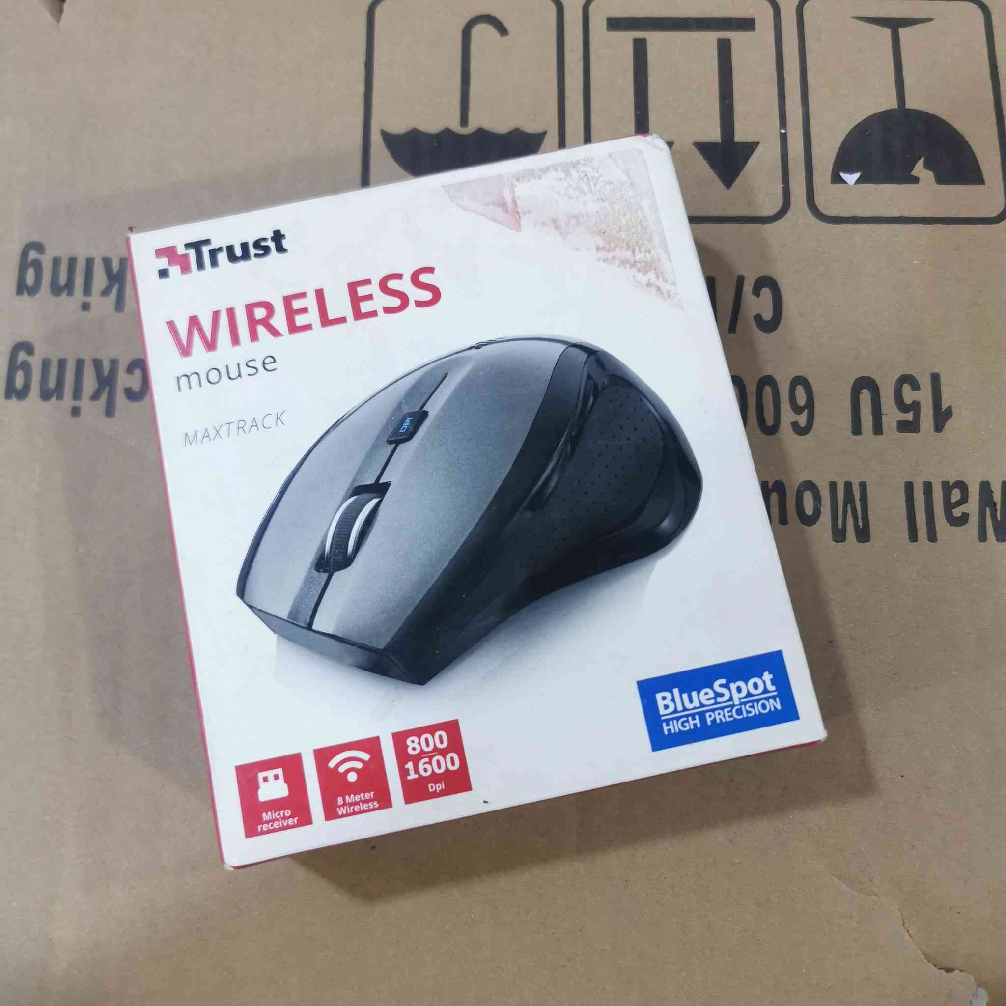 كيبور مع ماوس واير لس مع دكم كيبورد كمية كبيرة بسعر 20 الف


**إذا كنت صاحب هذا الإعلان وتريد حذفه لأي سبب، رجاءا أرسل رسالة إلى الدعم الفني**