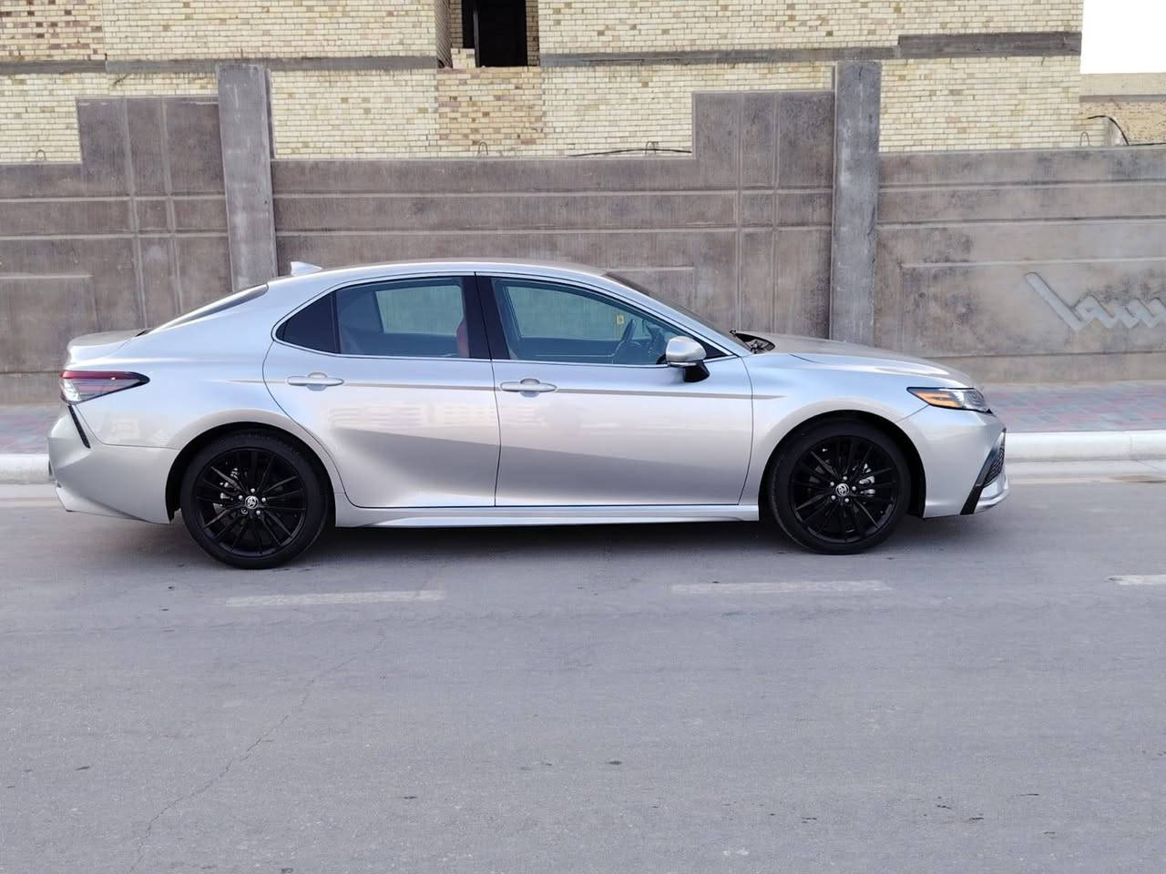 سلام عليكم البيع كامريToyota Camry XSE V6 2024
أعلى فئه ماشية 47 الف
السيارة جديدة بمعنى الكلمة 
مواصفات السياره
بصمه  دخول ذكي
انارة محيطية عند الاقتراب من السيارة 
رادات 360 / حساسات 360
كاميرات 360 محيطه / نقاط عمياء جانبيه
توقف ذاتي امامي خلفي / قياده ذاتيه /  تحديد مسار
اشاير بالمرايا الجانبيه
سماعات jbl / داتا شو
كشنات الاماميه كهرباء  تدفئه وتبريد
تدفئة المرايات الجانبية 
قطعتين تبريد امامي خلفي من
شحن لاسلكي /  شفتات ستيرن
سايد بريك كهرباء / نظام اوتو هولد
انظمة قياده    Eco _ Normal _ sport
نظام ابل كار بلي
لايتات اماميه خلفيه ليد نظام Active 
ضرر السيارة خلفي قبق جنطه مع جاملغ الخلفي فقط
الاتصال *********** السعر ٢٢٥ بيها مجال قليل
