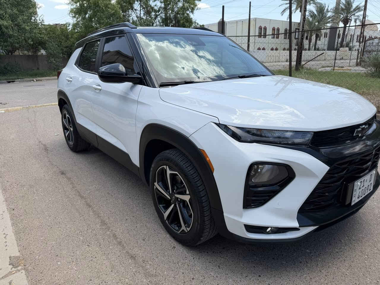 CHEVROLET  TRAIL BLAZER  RS
شوفرليت تريل بلايزر
الموديل : 2023
مواصفات RSاعلى فئه 
بانوراما 
شاشه كبير كاميرا  دواره حساسات 
رادار امامي رادار جانبي رادار خلفي
‏Abs, TC, navigation, Gps, wifi, auto start stop
بصمه تشغيل عن بعد بريك دكمه
صندق كهرباء
كشنات جلدو كنتاره
كشنات هيتر ستيرن هيتر
كشنات كهرباء
رادار امامي مانع تصادم
تحديد مسار - قياده اليه
لايتات زينون - بكلايت لد LED
محرك : 3 سلندر 1300 CC تيربوجارج
حادث دعاميه اماميه ايرباك دركه راجع سستم السياره بدون دواخل 
السعر143 ورقه وبيها مجال 
مكان السياره بغداد 
***********

