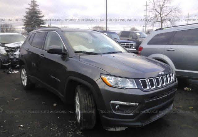 السلام عليكم سياره جيب كومباس 2017 مكينه وكير وحداديه خير من الله بسمي مداور ثاني يوم فور ويل تدفئه كشنات تبريد ثلج سياره جاهزه ربع دينار متصرف عليهة صور الحادث مرفقه منضومه لايت سعودي أصلي ب٧ ورقات قبل شهرين سويتهة سعرهة ١١٥ وبيهة مجال قليل***********

