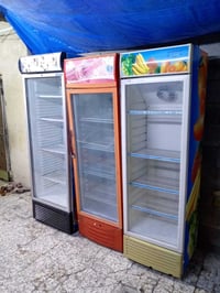 عارضات محل • البصرة • للبيع