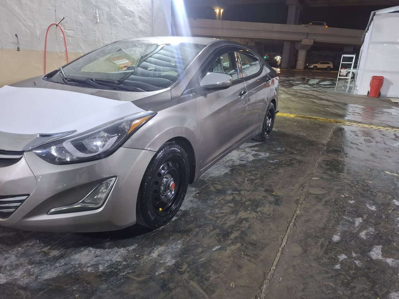 النترا الموديل ٢٠١٣ امريكي
مكينة كير مكفولات فقط ٣ قطع 
رقم بغداد 
السعرا الاتصال لطفآ على رقم الهاتف ادناة 
رقم الهاتف/***********
