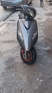 دراجة ثعلب ربه نظيفة كهرباءيات كاملة السعر 500 المكان بغداد  الشعله077...