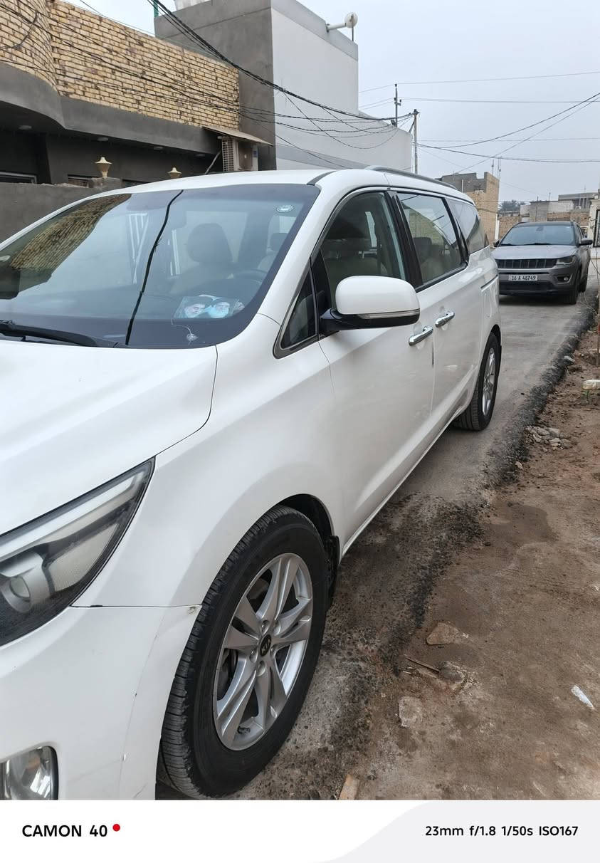 سلام عليكم كيا سيدونه ٢٠١٦ خليجي 
كير ومكينه بشرط السعر ١٩٨وبي مجال 
*********** الديوانية السونار مرفق مع الصور
