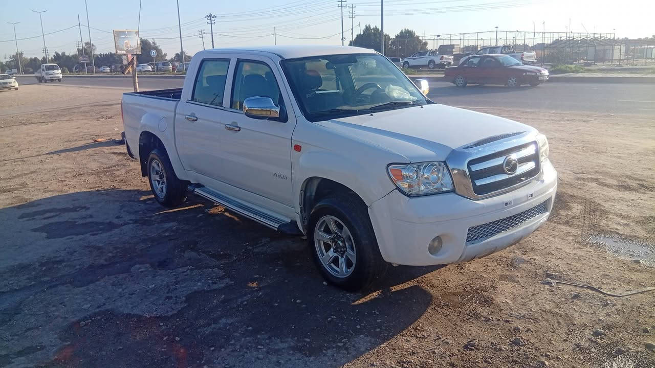 كراند موديل 2014 سياره نضيفه مكينه كير تبريد تدفئه ماشيه 140 مصبوغه حزام سياره مزاد رقمه بابل السعر50قفل ***********
