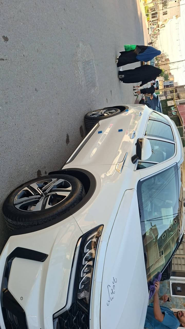 عندي ٢٣ زيرو فول ماشية ١٥٠٠واحدعلى واحدبغداد انكليزي باسمي هذا رقمي ***********
