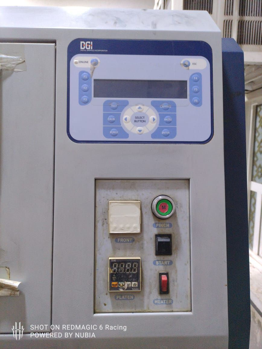 طابعة دي جي اي للبيع نظيفة قياس 320سم في بغداد ***********
