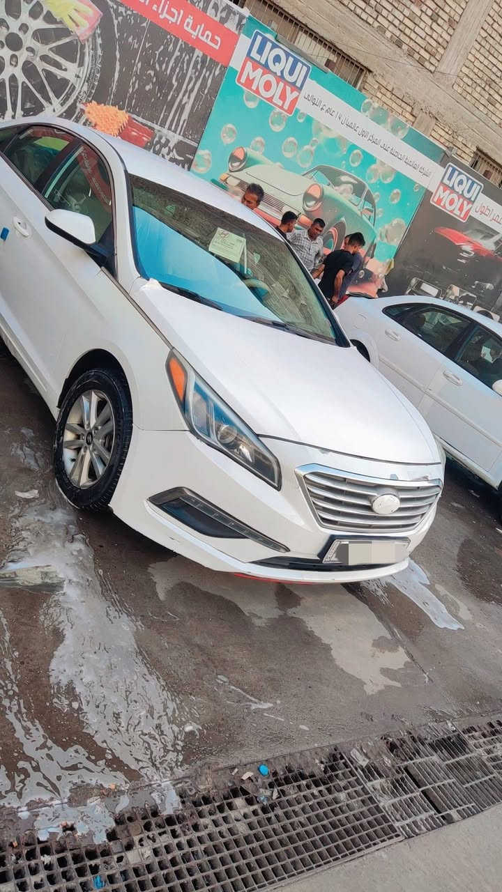 هونداي سوناتا 2017 للبيع اللون ( ابيض ) سيارة رقم شمالي متؤم محرك ( GDI ) وارد امريكي اصل  بانزين ( شاشة بلاد _ تحكم ستيرن _ تخم تاير _ حدادة _ تبريد _ تدفئة كشنات ) مكان السيارة (البصرة )  للاستفسار الاتصال على الرقم
‏‪0787 472 7211‬‏ لا يوجد وات ساب اتصال فقط
