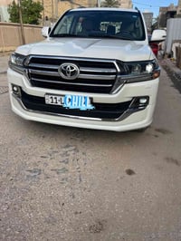 لاندكروز GXR • ٢٠١٩ • رقم بغداد