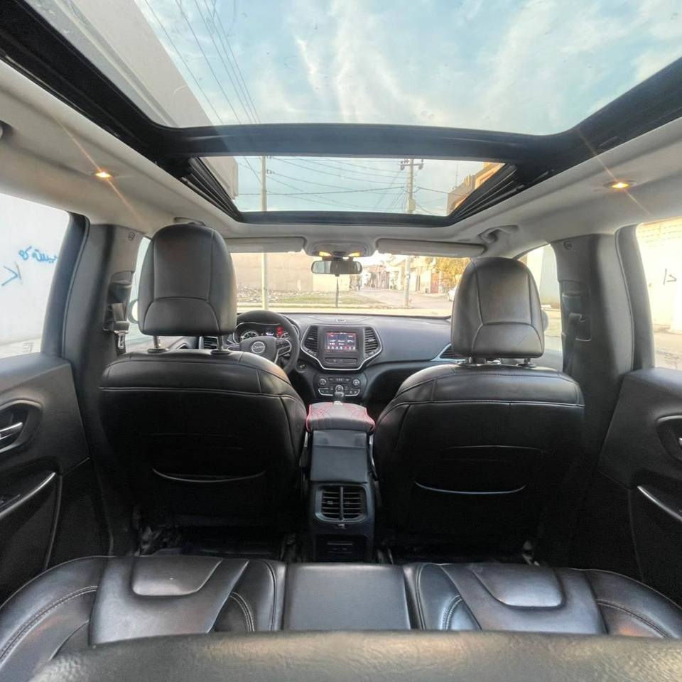 جێب گراند چیرۆکی 2019 فول فولە 
سلاید و پانۆ ڕاما و کوشن جڵدە
ڕادارە، بەسمەو شەغالە
٤تایەی تازە
 ،تازە سێرڤسی کامل کراوە
ئەوتۆ برێک 
ئەوتۆ پارک
کوشن هیتەر
سوکان هیتەر
لایت لید
ئەی بی ئێس
مەکینە ۲.٤ مەرغوب بۆ کاسکێت کراوەتەوە
سەنەویو ڕەقەم تازە بێ ئێڕباک بێ ناوگرتن 
  تەنها بۆنیتی بۆیاخە لەگەڵ دوو پەڵە کارتی بچوک

سـعـر : لە کۆمێنت داوابکە ڕاستەوخۆ بۆت دێت 📥 

گێر و مەکیەنەی بەشەرت 
هیچ کێشەیەکی تێدا نییە 
بێناو گرتن بێ ئێرباگ کەپسە

ژمارەی خاوەنەکەی 
***********
