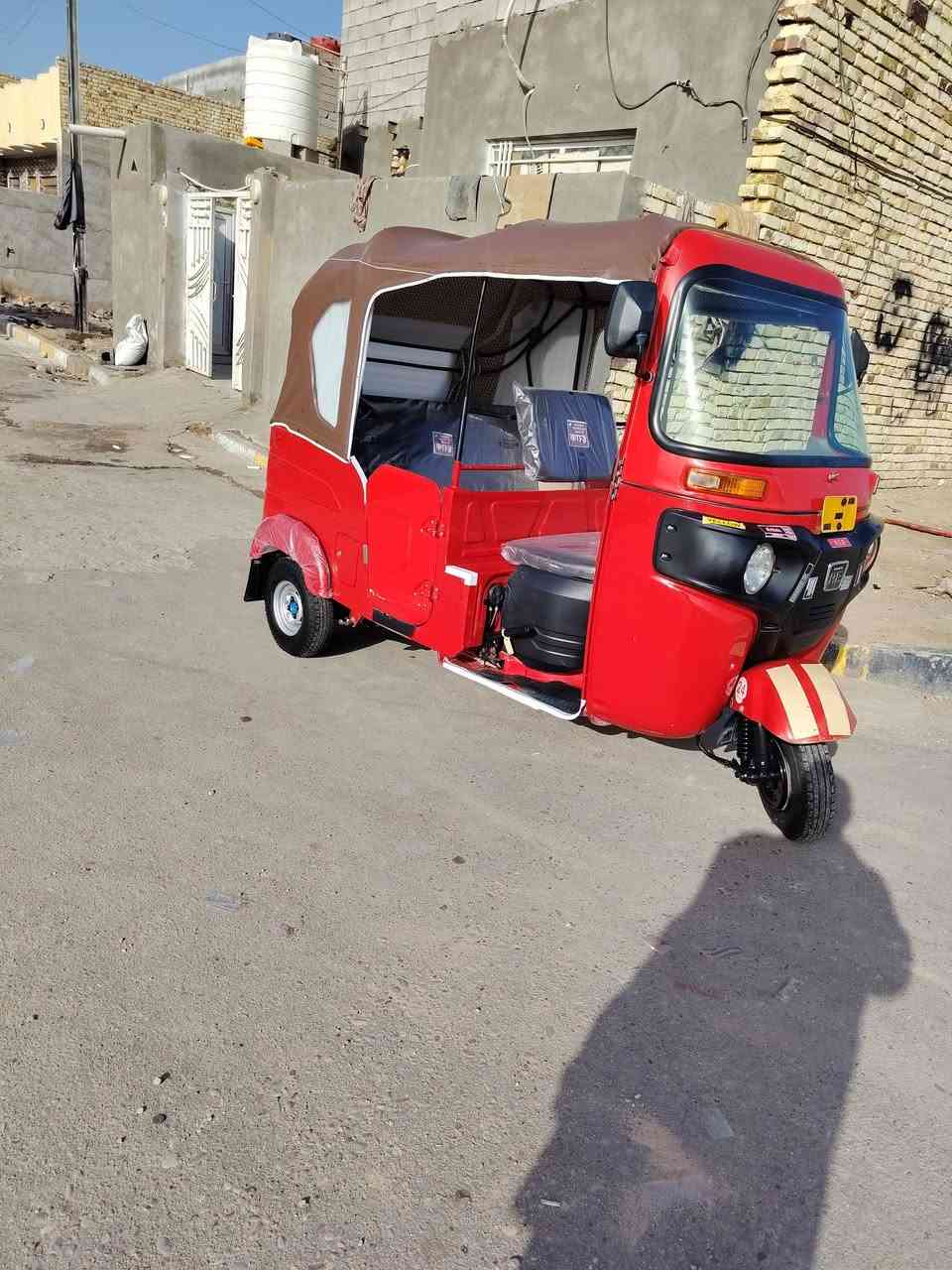 تكتك البيع موديل 24 شهر 3 كفاله عامه زيرو تكتك نضيفه فول  مكينه من تفيلس  وراق وكيله سيد وسام ابو المجر بيه معامله كامله  مكان ميسان قضا المجر  الستفسار تصل علا رقم ***********. ***********
