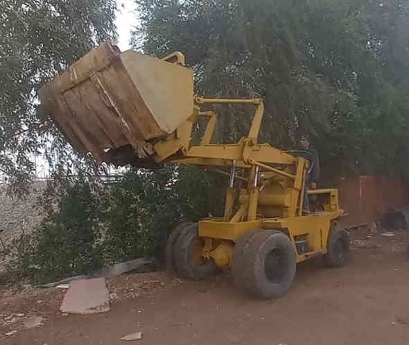 للبيع شفل شوكيه نوع TCM حجم جبير ينفع للسكلات مديل 95 مواصفاته محرك 6 سلندر كير اتوماتيك 3ليبرات حركه رقم بصره منفيس السعر 65 ورقه وبيه مجال الشراي يتصل مكانه واسط عزيزيه *********** .
