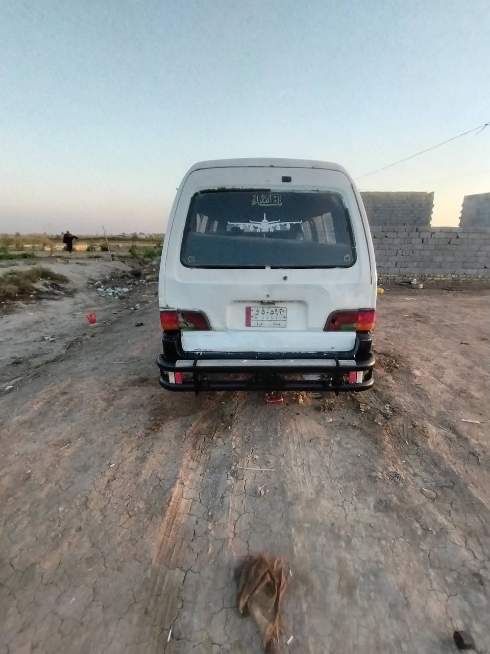 السلام عليكم اسيا للبيع موديل 94 مكينه وكير واكسل كله جديد تخم تاير باور مصفره هيئه ومرور سياره جاهزه سعرها ٤٠ وبيها مجال العنوان بابل القاسم *********** بيع مستعجل
