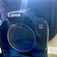 كامرة كانون 700D • طابعة SELPHY CP1500 • قابل تفاوض