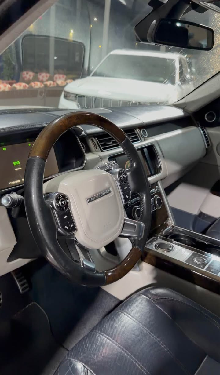 رانج فوك 
٢٠١٥ 
ديزل 
كير محرك شرط 
بدون ضبخ شرط 
 ماشيه ١٠٧ الف 
٨ سلندر
مكان دهوك 
سعر ٢٢٩ مجال قليل 
*********** دهوك, العراق
